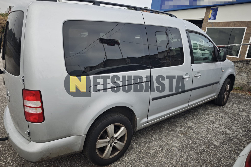 Volkswagen Caddy 1.6 TDI DSG 2011