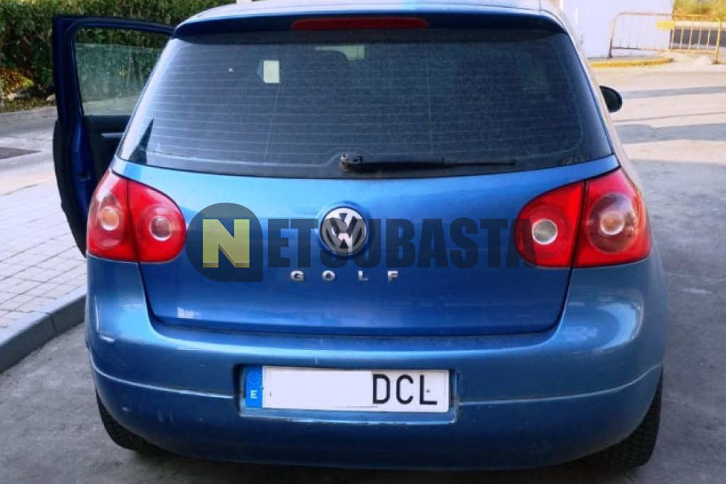Volkswagen Golf 1.6 FSI 2004