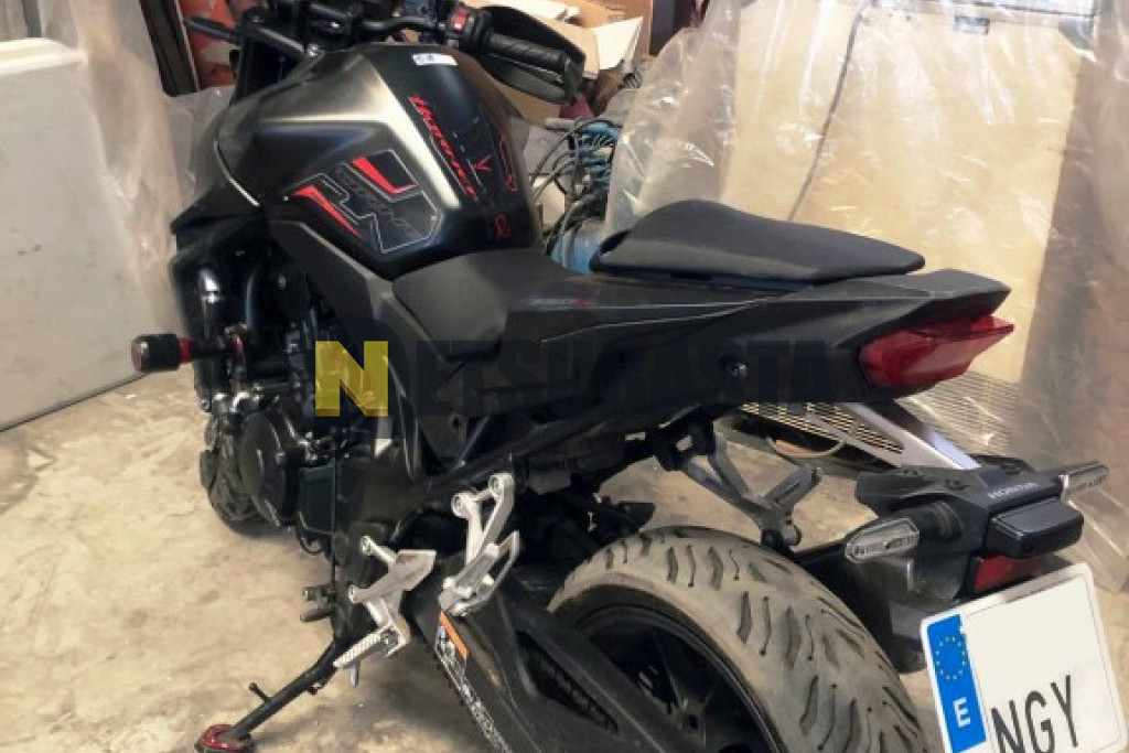 Honda CB 750 Hornet 2025