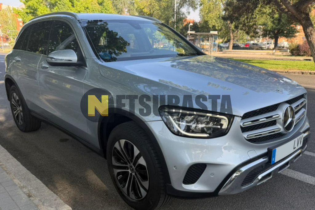 Mercedes-Benz GLC 300 e 4MATIC 2022