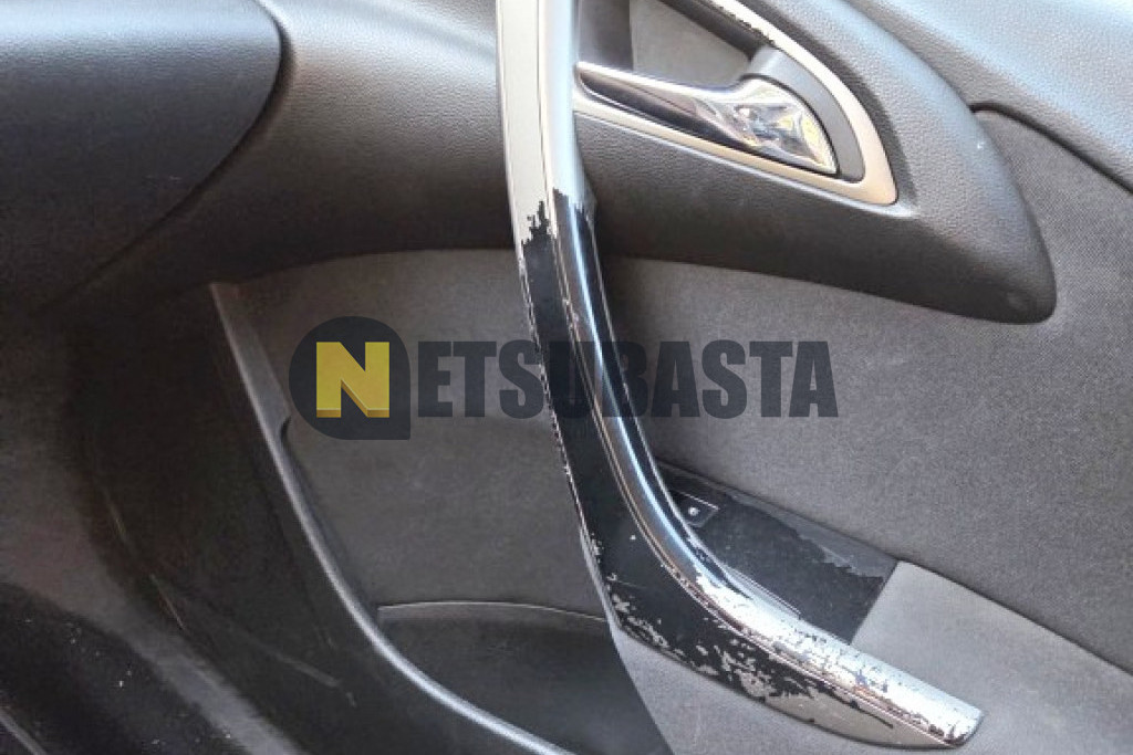 Opel Astra 1.7 CDTi 2012
