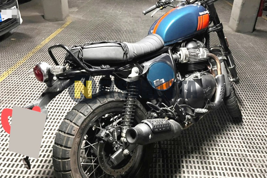 Royal Enfield Bear 650 2025