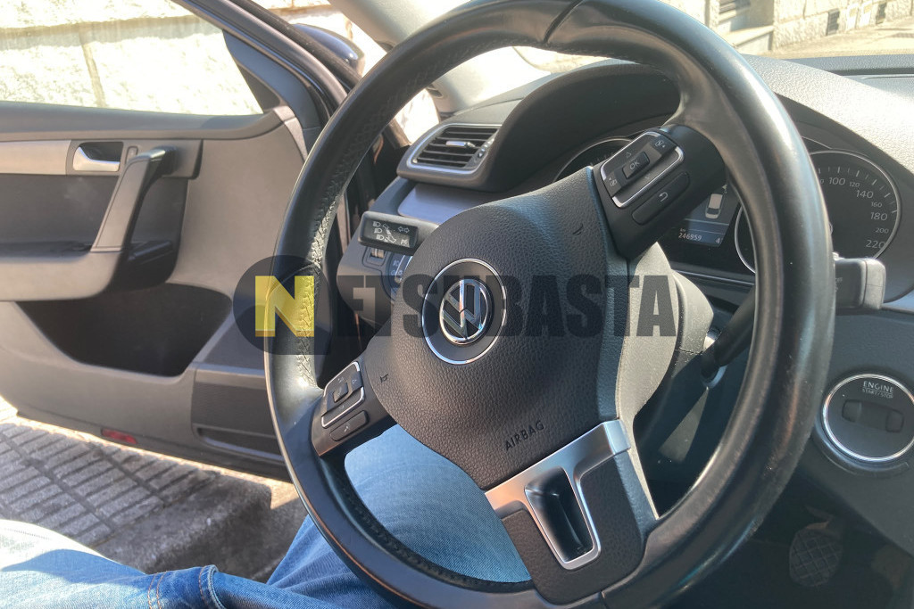 Volkswagen Passat 1.6 TDI BlueMotion Technology 2014
