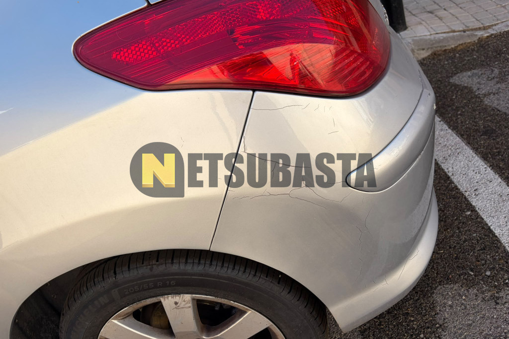 Peugeot 308 1.6 HDi 2009