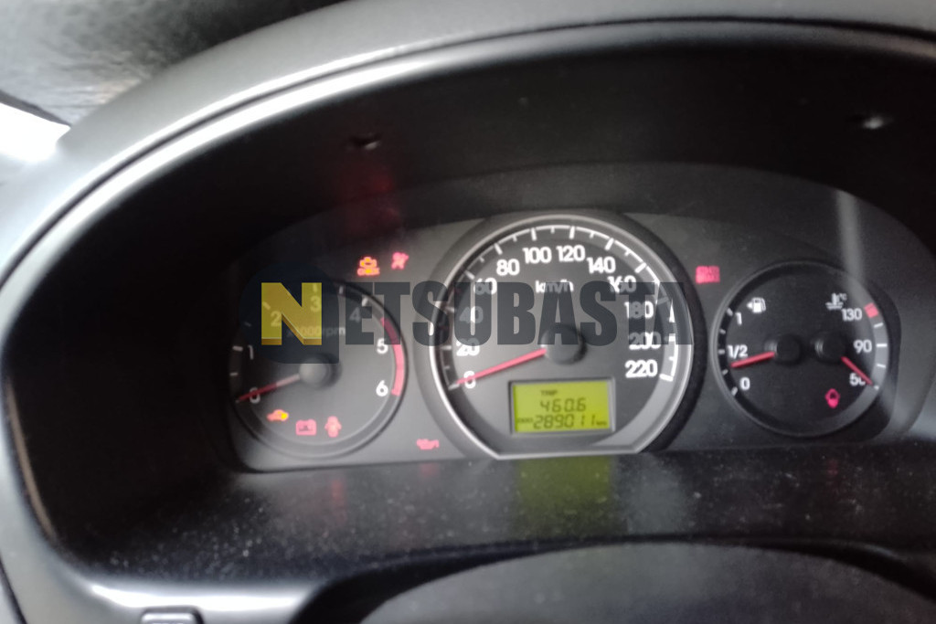 Hyundai H-1 2.5 CRDi 2009