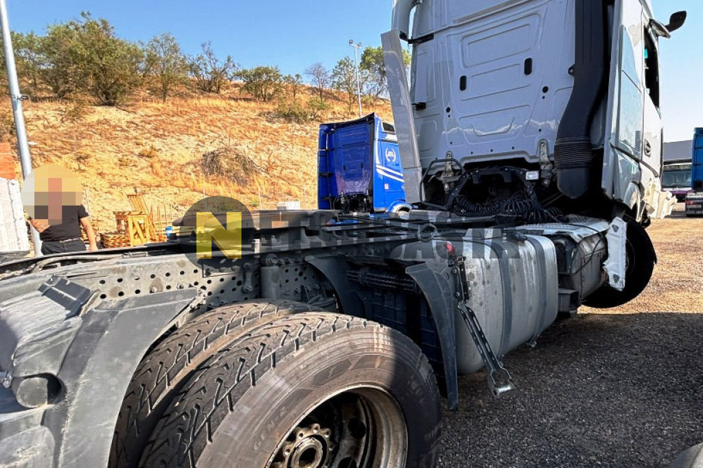 Mercedes-Benz Actros 1848 2022