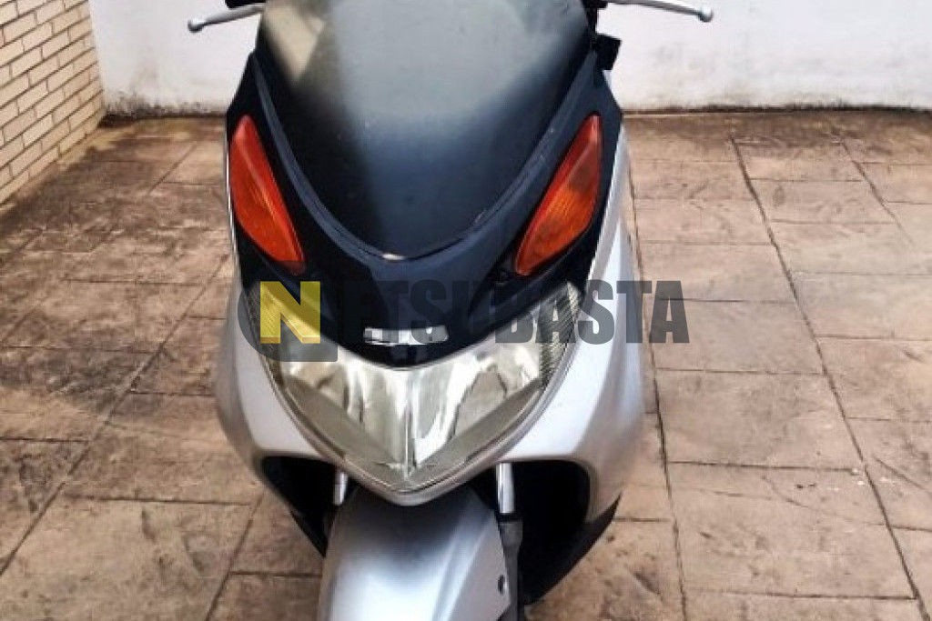 Suzuki Burgman 150 2003