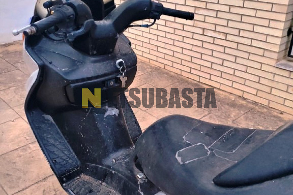 Suzuki Burgman 150 2003