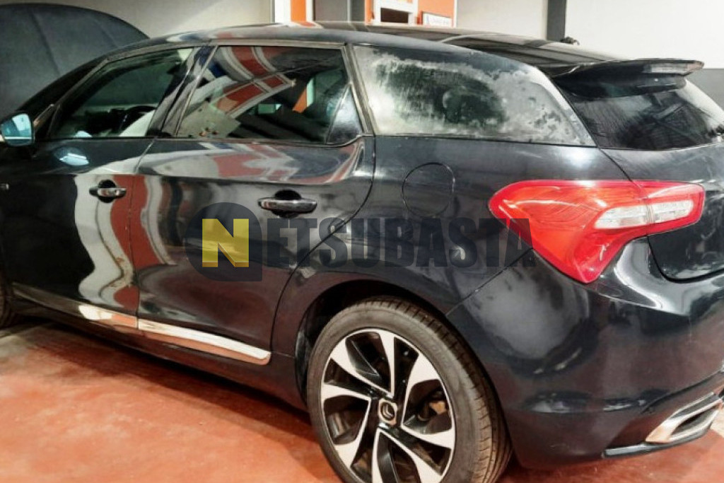 Citroën DS5 Hybrid4 2013