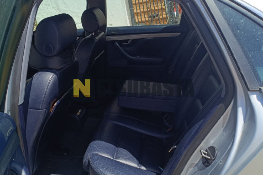 Audi A4 3.0 quattro tiptronic 5 vel. 2004