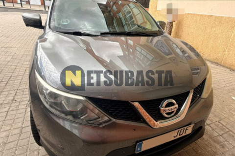 Nissan Qashqai 1.6 dCi 4x2 XTRONIC 2015