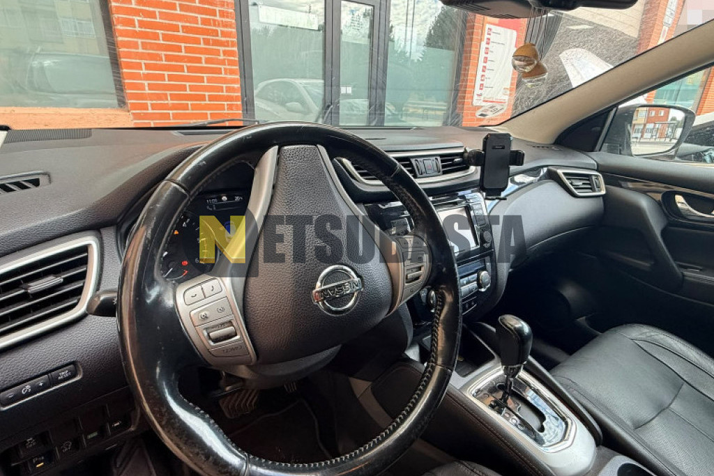 Nissan Qashqai 1.6 dCi 4x2 XTRONIC 2015