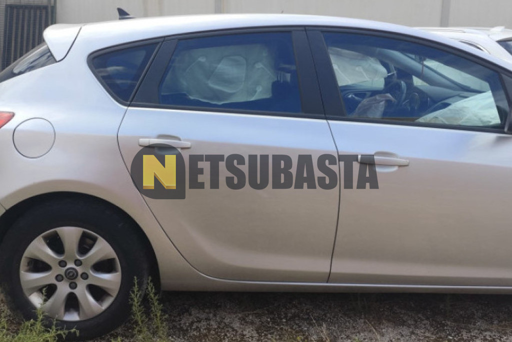 Opel Astra 1.7 CDTi 2014