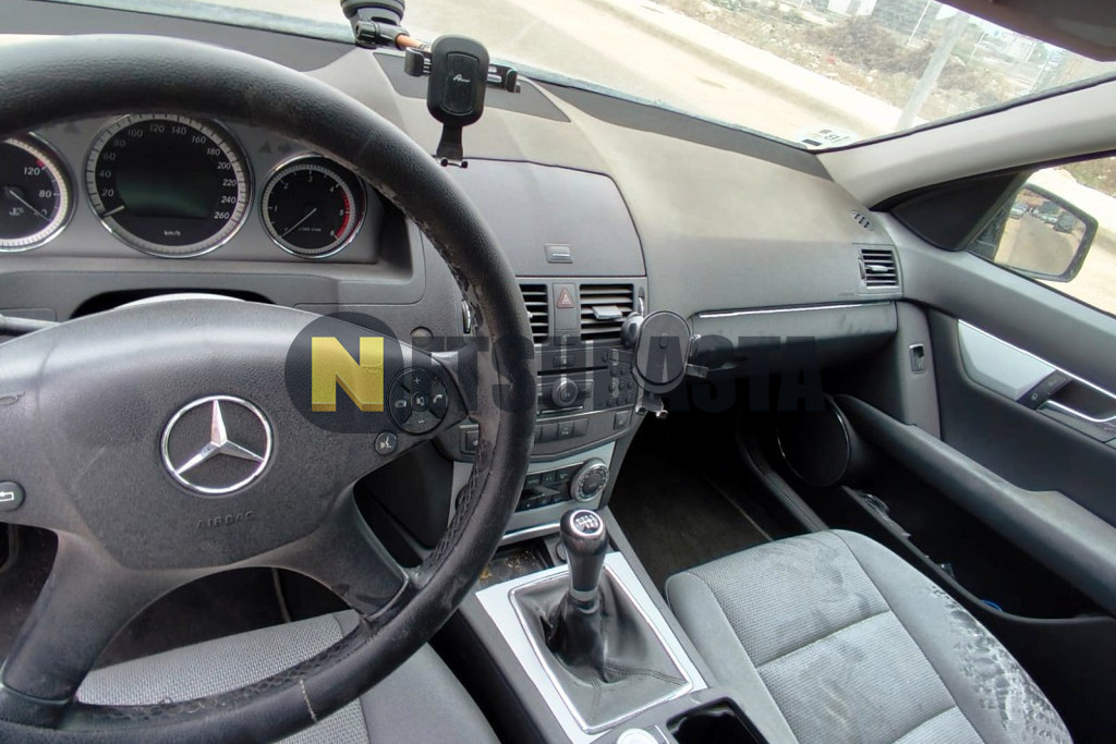 Mercedes-Benz C 220 CDI BlueEFFICIENCY Estate 2009