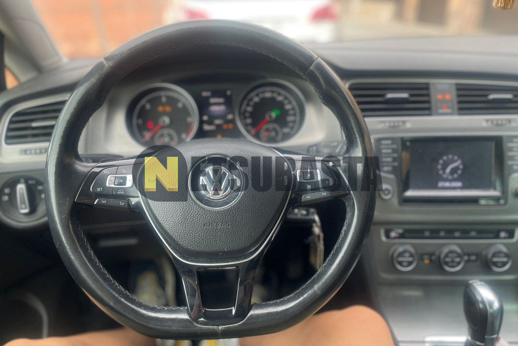 Volkswagen Golf 1.6 TDI CR DSG 7 vel. 2013