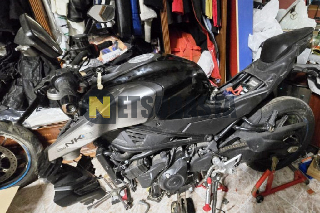 CFMoto 450 NK 2024