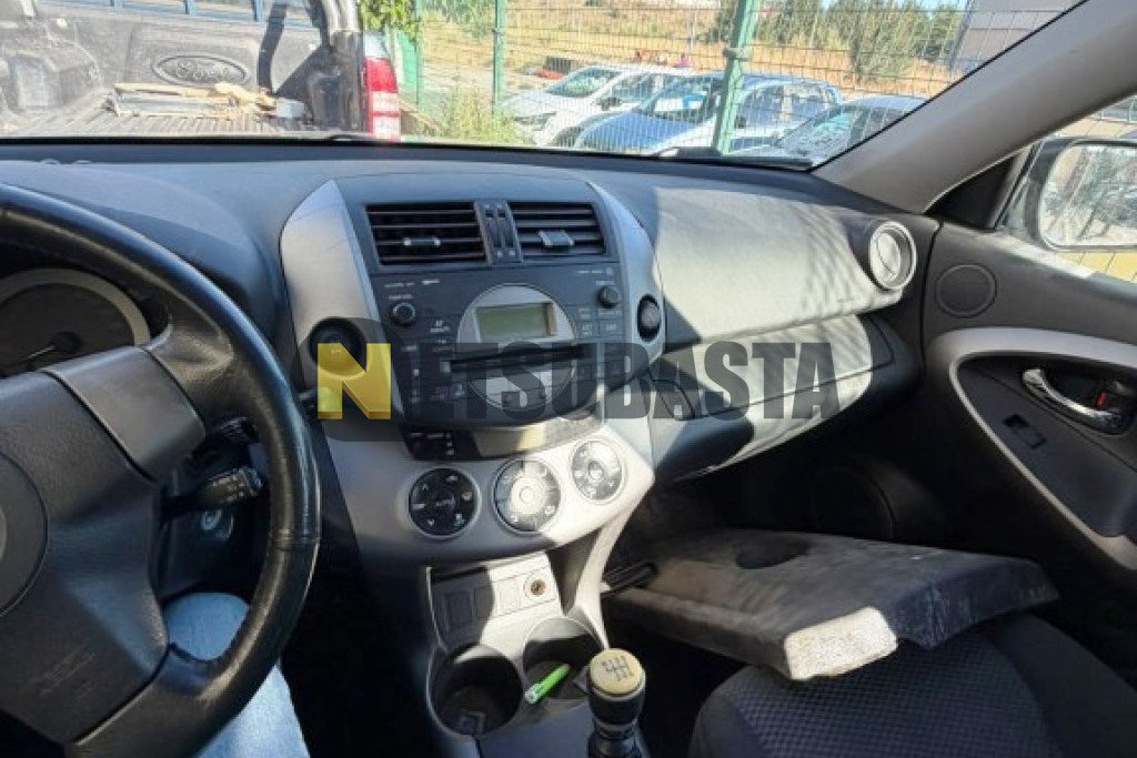 Toyota RAV4 2.2 D-4D 2006