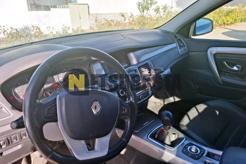 Renault Laguna Grand Tour 2.0 dCi 2013