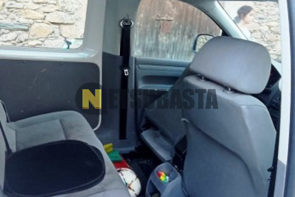 Volkswagen Caddy 1.9 TDI 4MOTION 2010