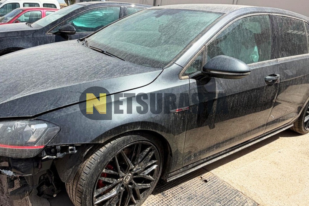 Volkswagen Golf GTI 2.0 TSI BMT DSG 6 vel. 2016