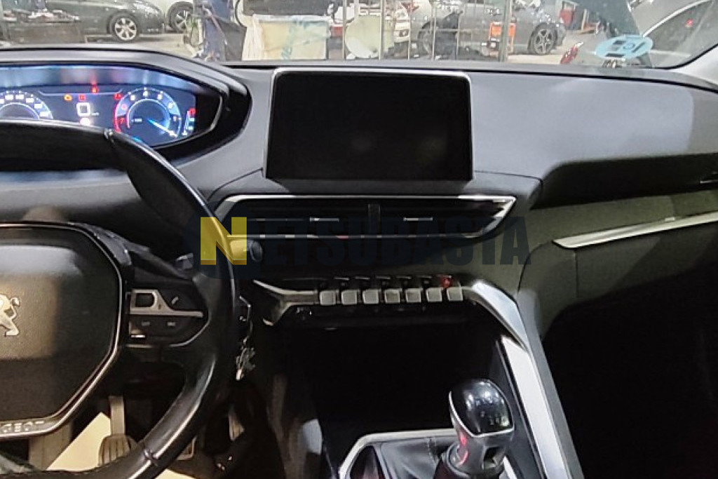 Peugeot 5008 1.2 PureTech 2017