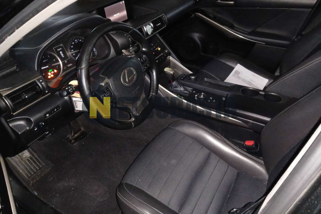 Lexus IS 300h 2018