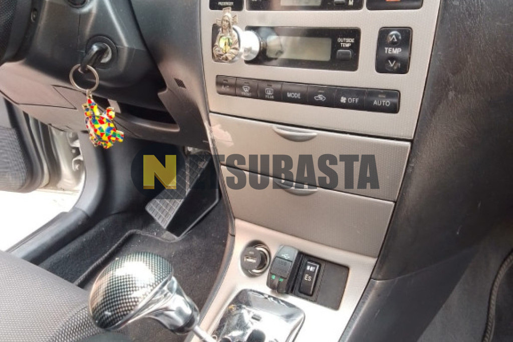 Toyota Corolla 1.4 D4-D MMT 2006