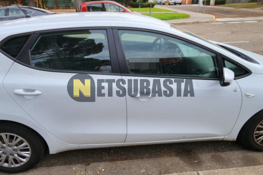 Kia Ceed 1.4 CRDi WGT 2013
