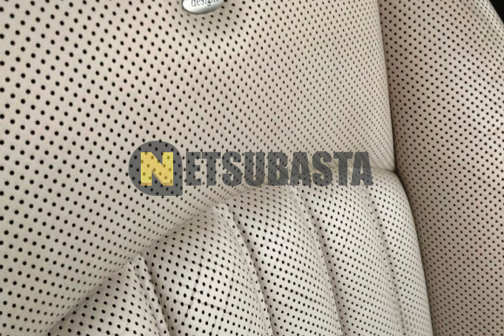 Mercedes-Benz CLS 500 2005