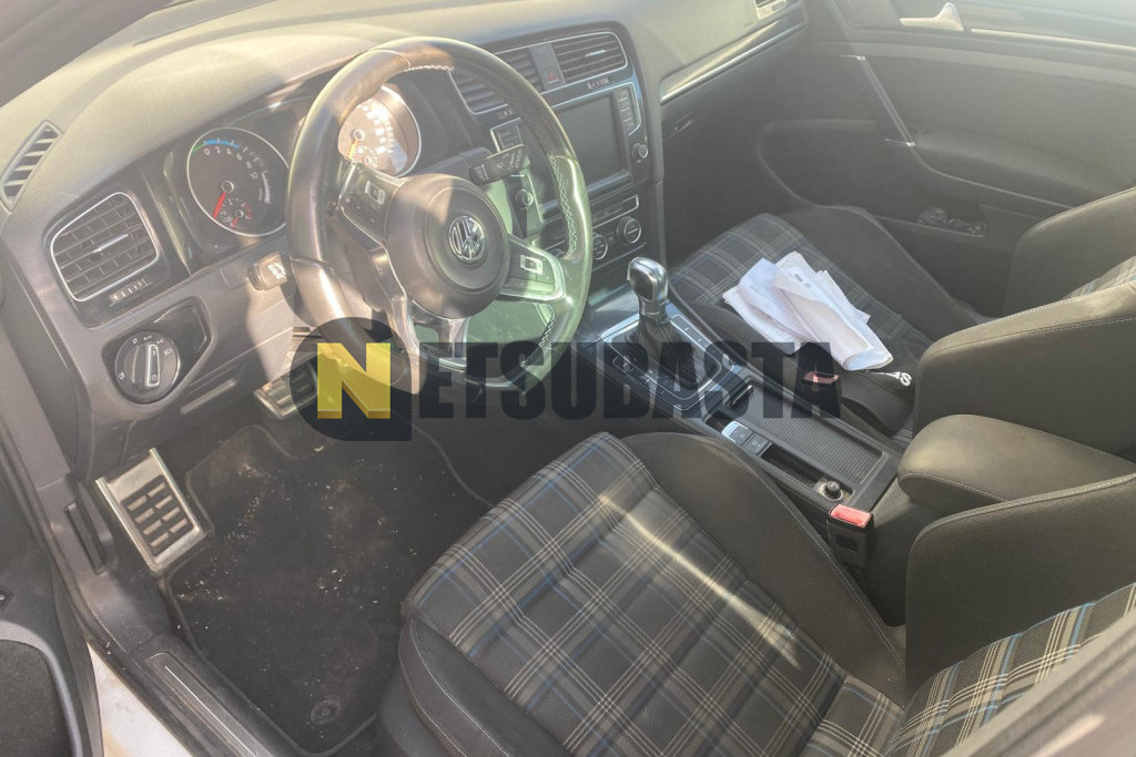 Volkswagen Golf GTE 1.4 TSI e-Power 2015