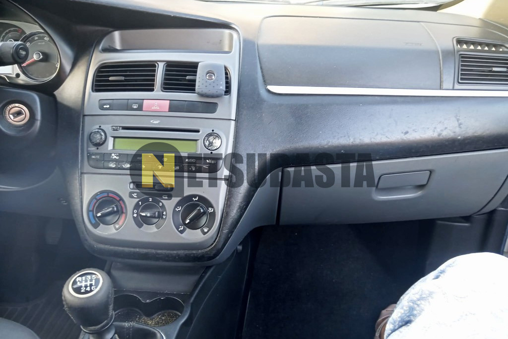 Fiat Linea 1.6 Multijet 2012