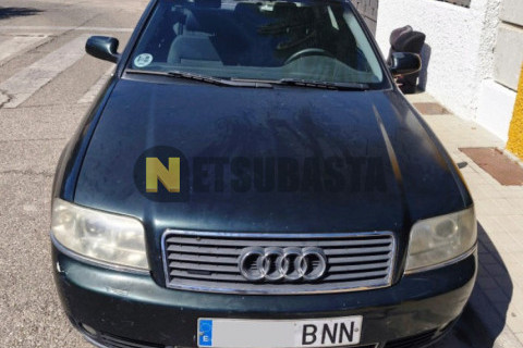 Audi A6 2.4 quattro 2001