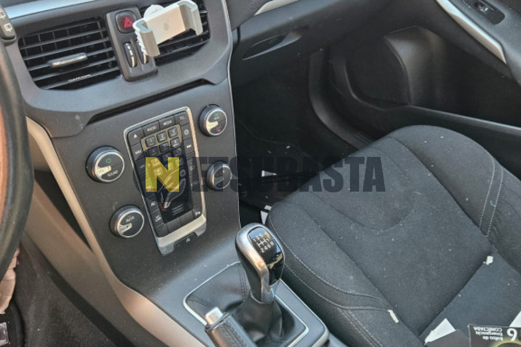 Volvo V40 D2 2017