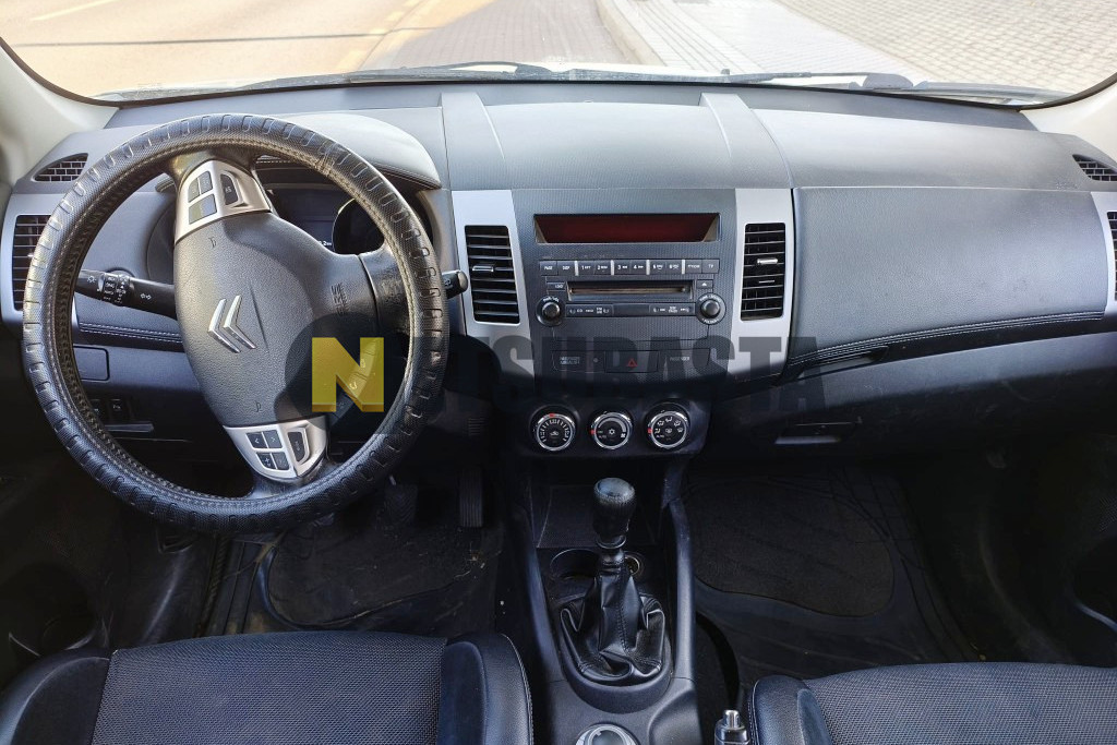 Citroën C-Crosser 2.2 HDi 2011