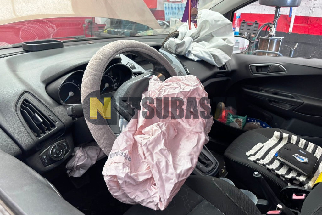 Ford B-MAX 1.6 Ti-VCT Powershift 2014