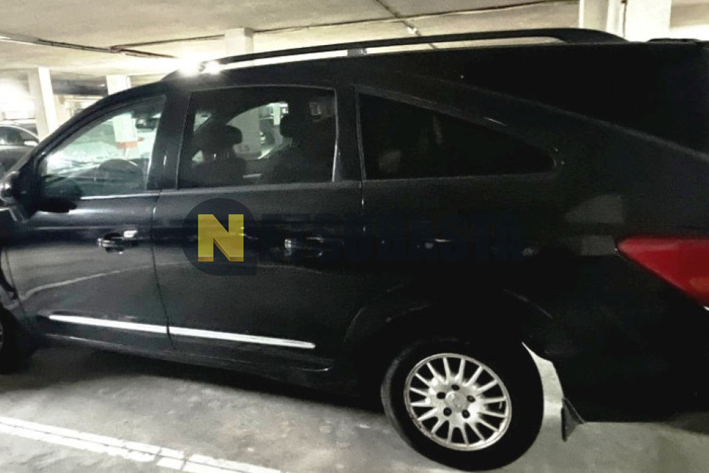 SsangYong Rodius 270Xdi 2011