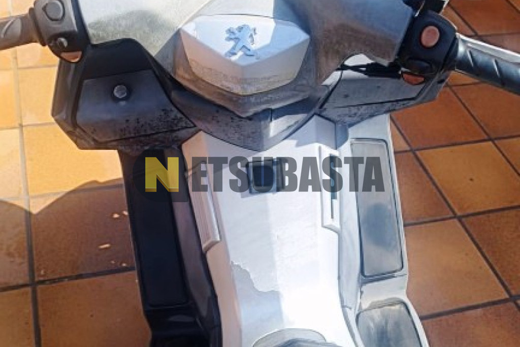 Peugeot Satelis 400 2009