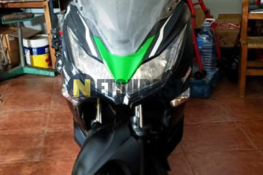Kawasaki J 300 ABS 2014