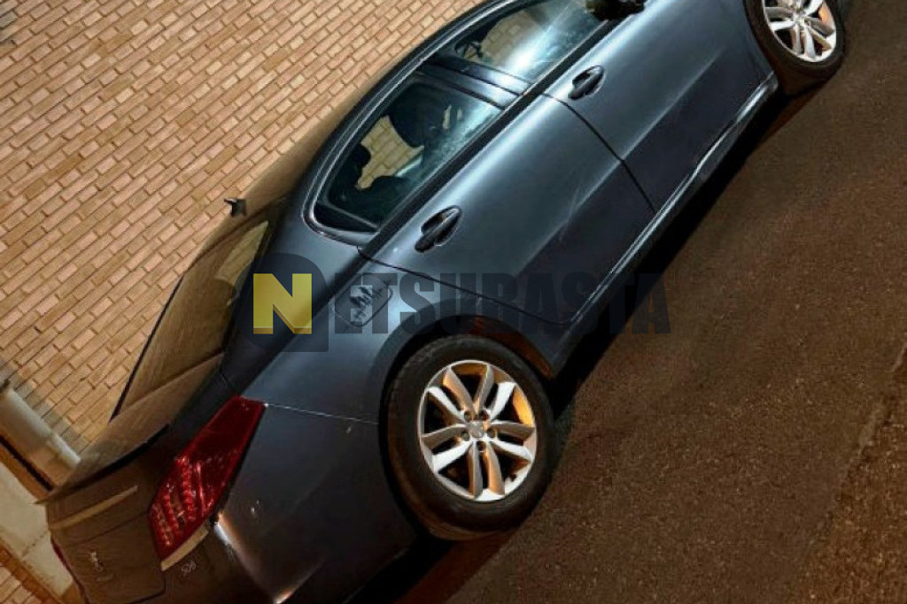 Peugeot 508 1.6 e-HDi CMP Blue Lion 2013