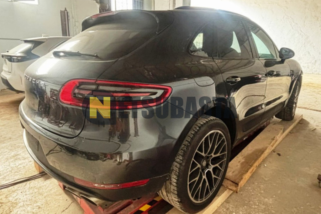Porsche Macan S 2016