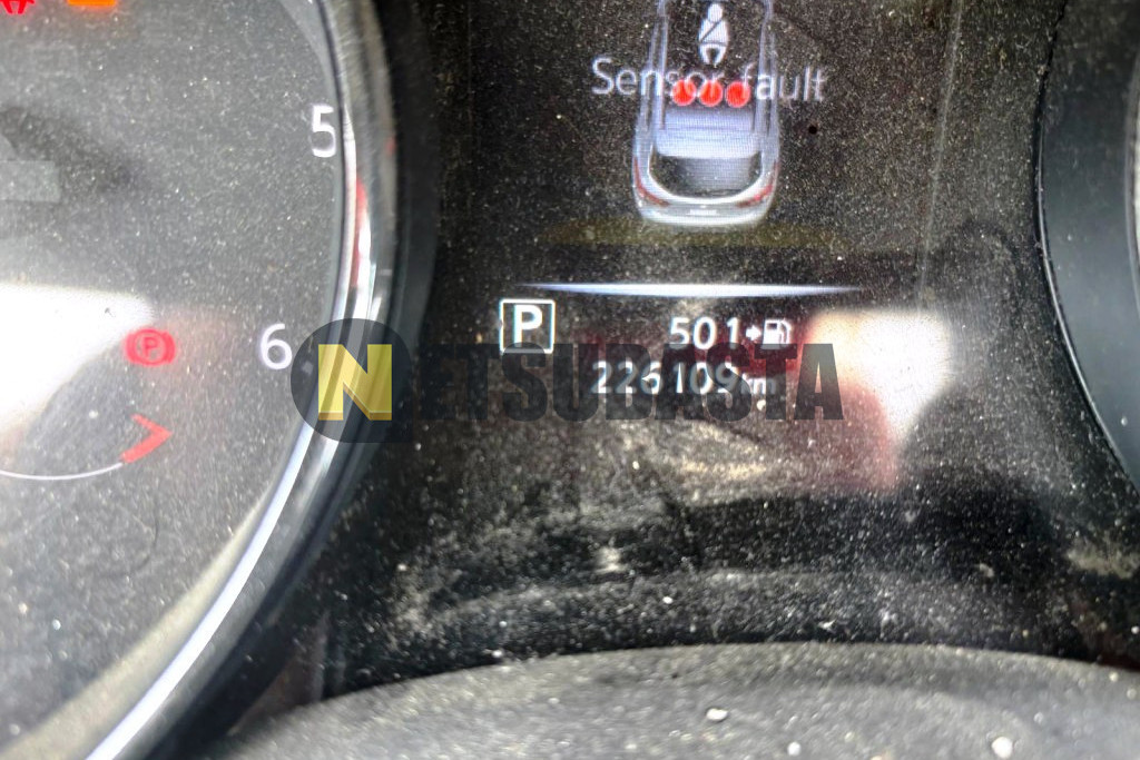Nissan Qashqai 1.6 dCi 4x2 XTRONIC 2015