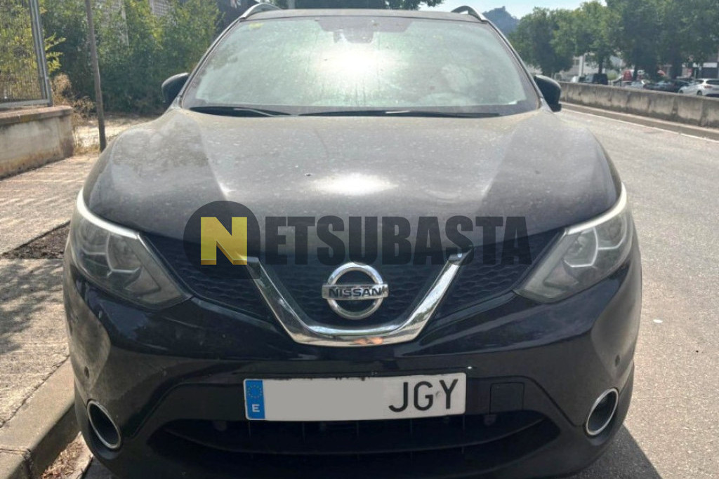 Nissan Qashqai 1.6 dCi 4x2 XTRONIC 2015