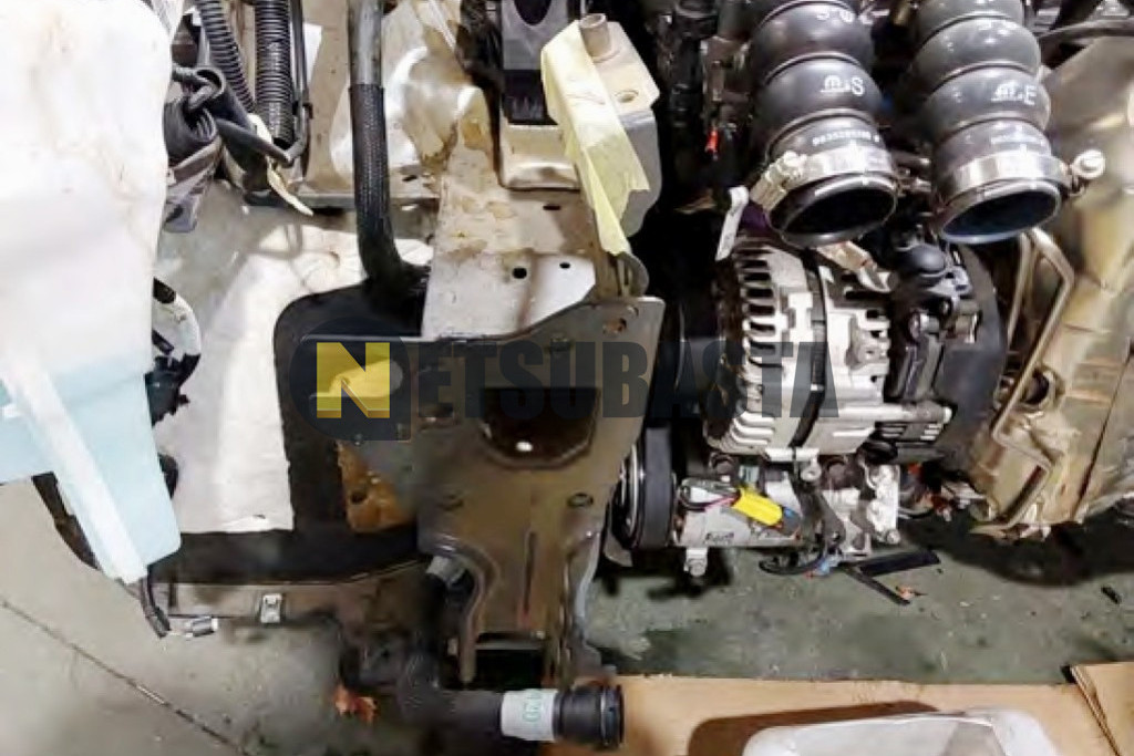 Peugeot 2008 Hybrid 136 e-DCS6 2025