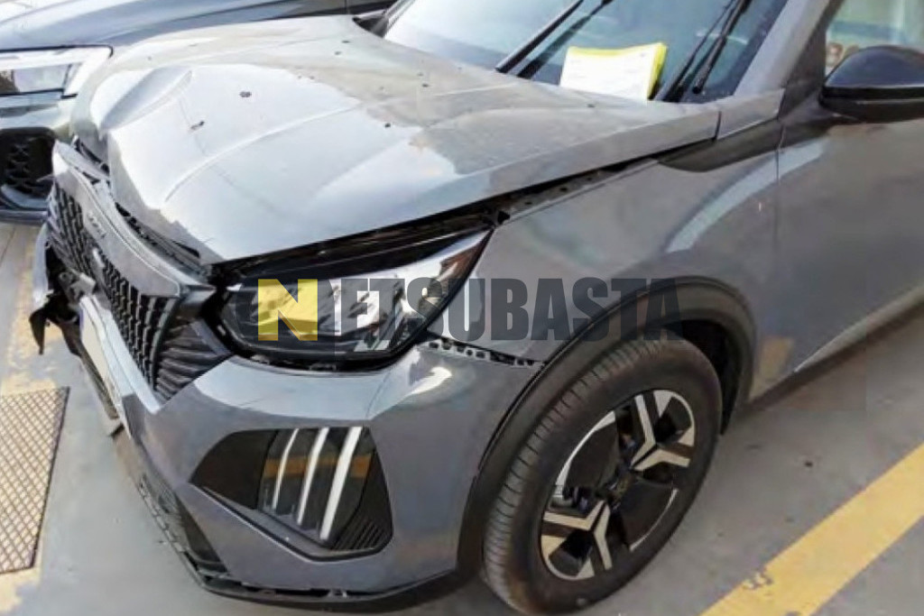 Peugeot 2008 Hybrid 136 e-DCS6 2025