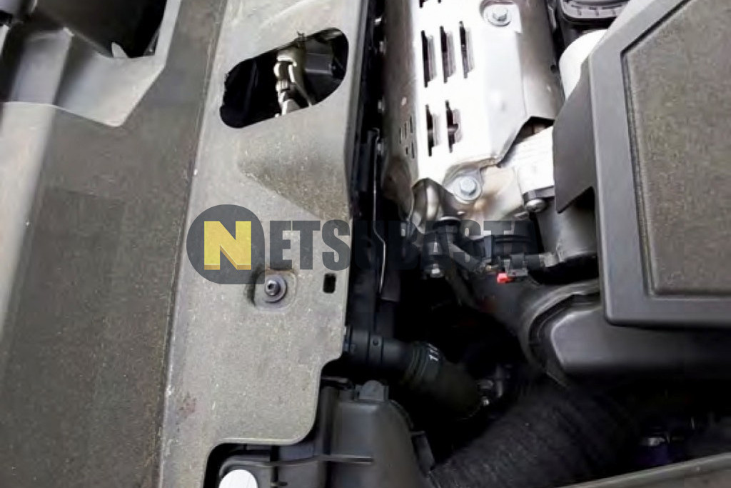 Peugeot 2008 Hybrid 136 e-DCS6 2025