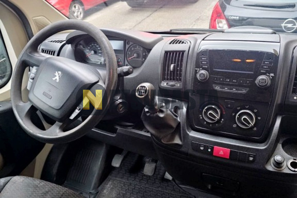 Peugeot Boxer Furgon 2.0 BlueHDI 2017