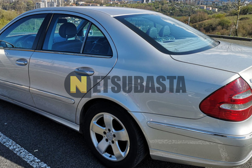 Mercedes-Benz E 220 CDI 2003