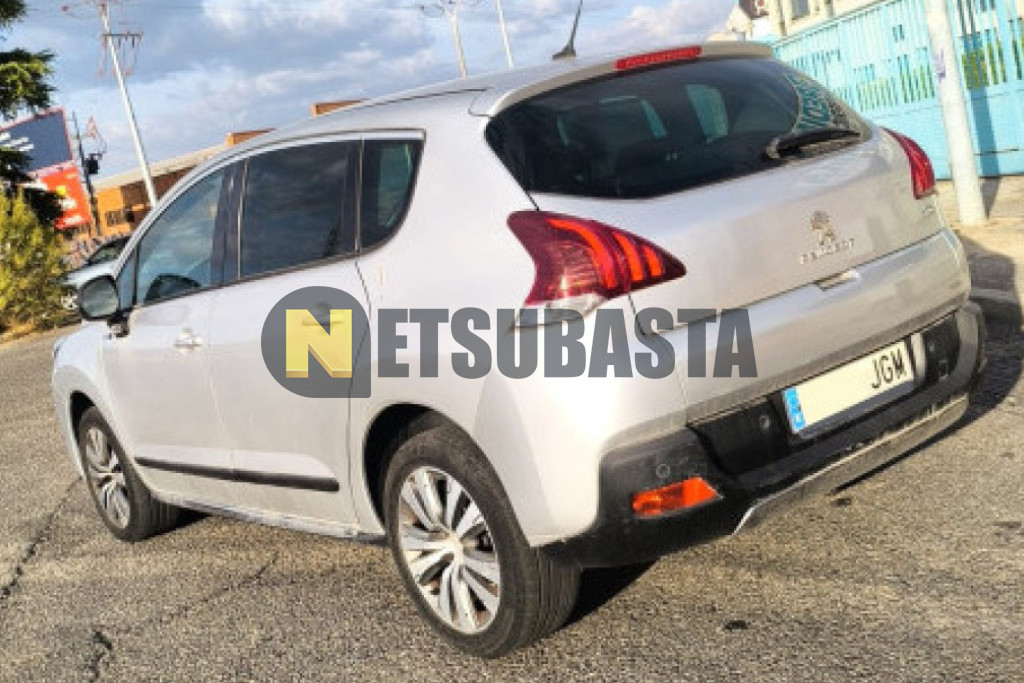 Peugeot 3008 1.2 PureTech 2015