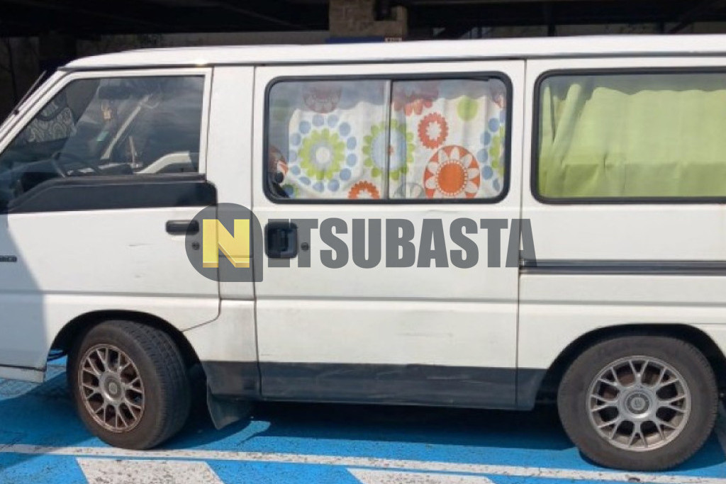 Mitsubishi L300 2.5 Diesel Van 1996