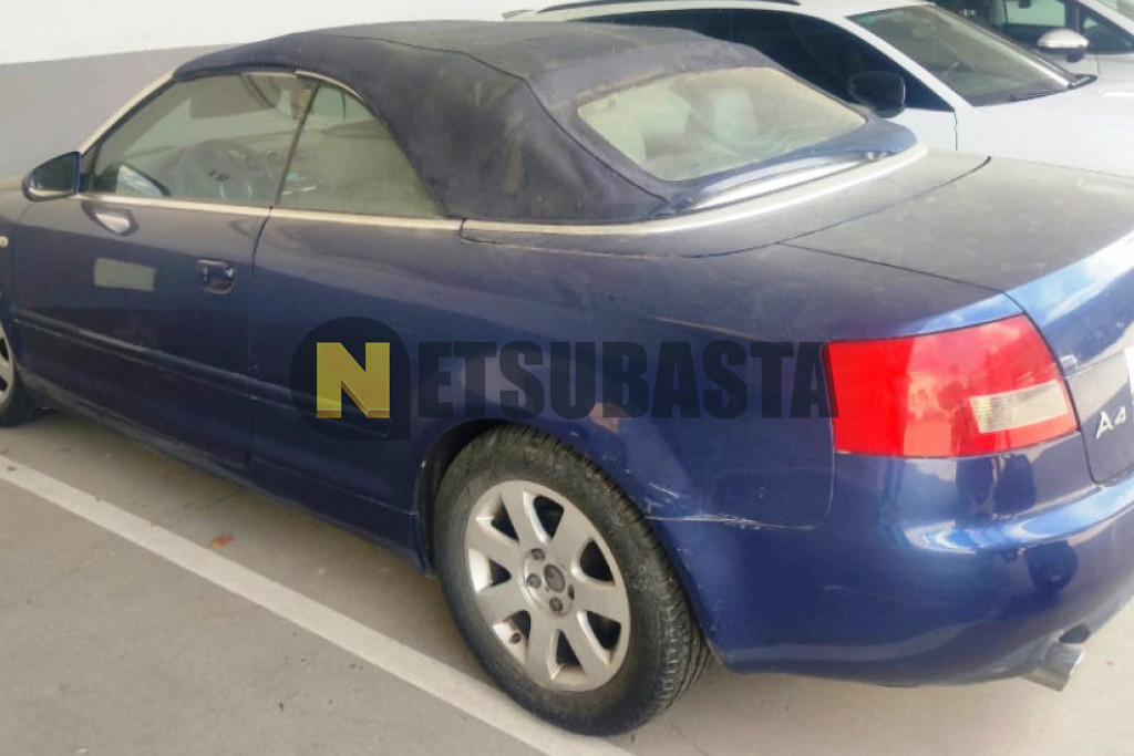 Audi A4 cabrio 3.0 multitronic 6 vel 2003